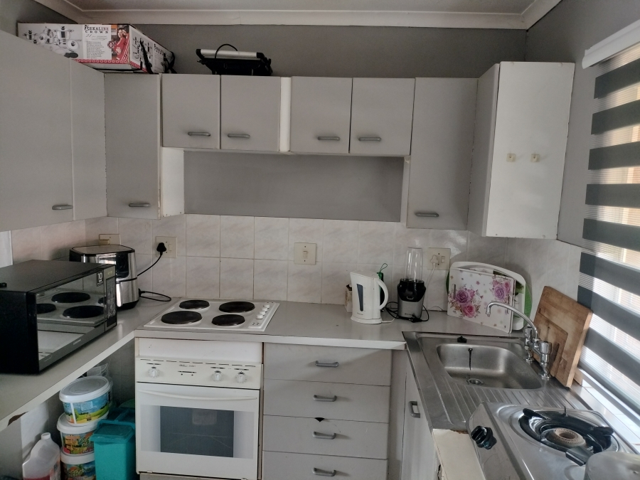 2 Bedroom Property for Sale in Safari Gardens North West